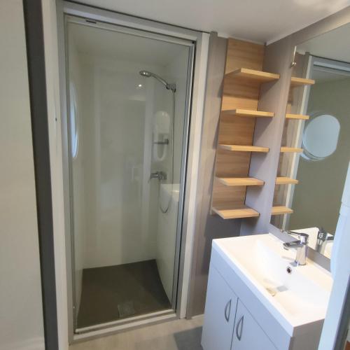 Cottage Familial 12p  Salle d eau